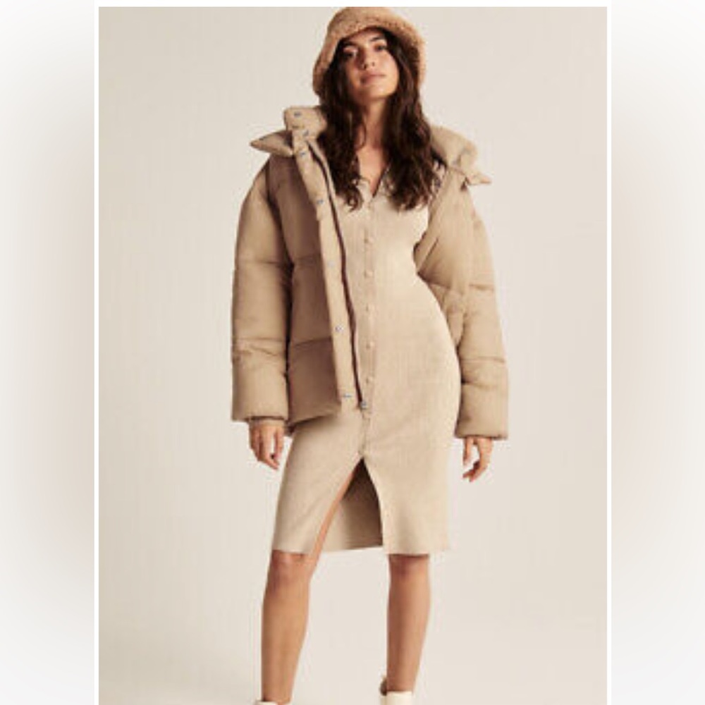 Oversized Puffer - Picture 4 of 9